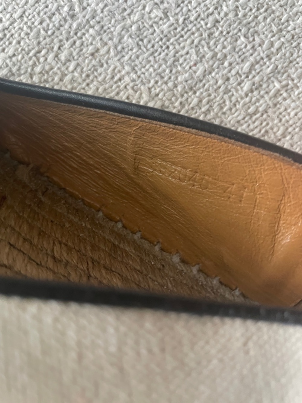 Gucci Black Leather Women's Espadrilles with Embossed Logo - Picture 4 of 9